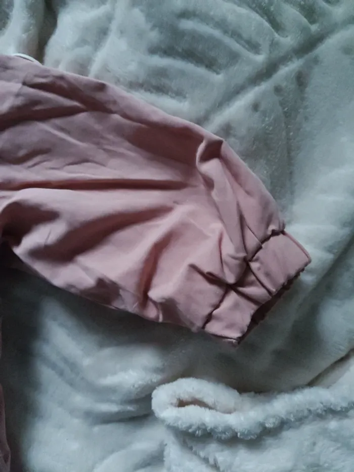 Parka capuche rose Kiabi 9mois - photo numéro 4