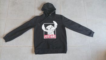 Joli sweatshirt Stitch taille M