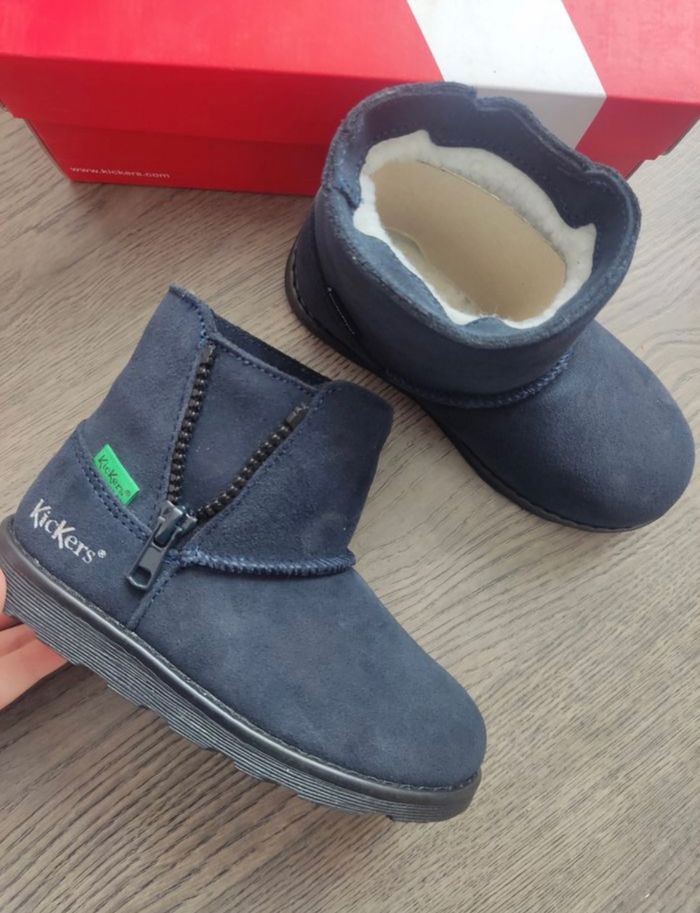 Bottines fourrées Kickers taille 27 - photo numéro 4