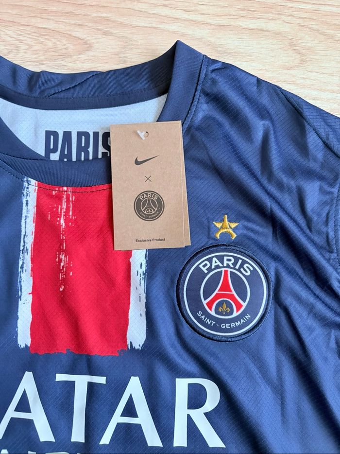 Maillot de foot PSG - photo numéro 3