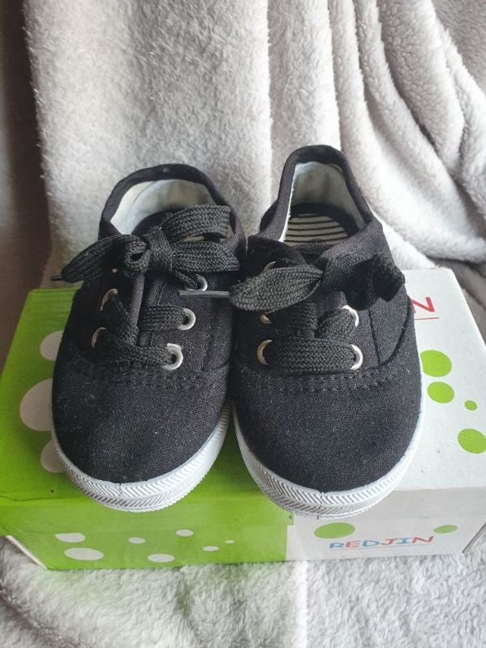 Chaussures en toile