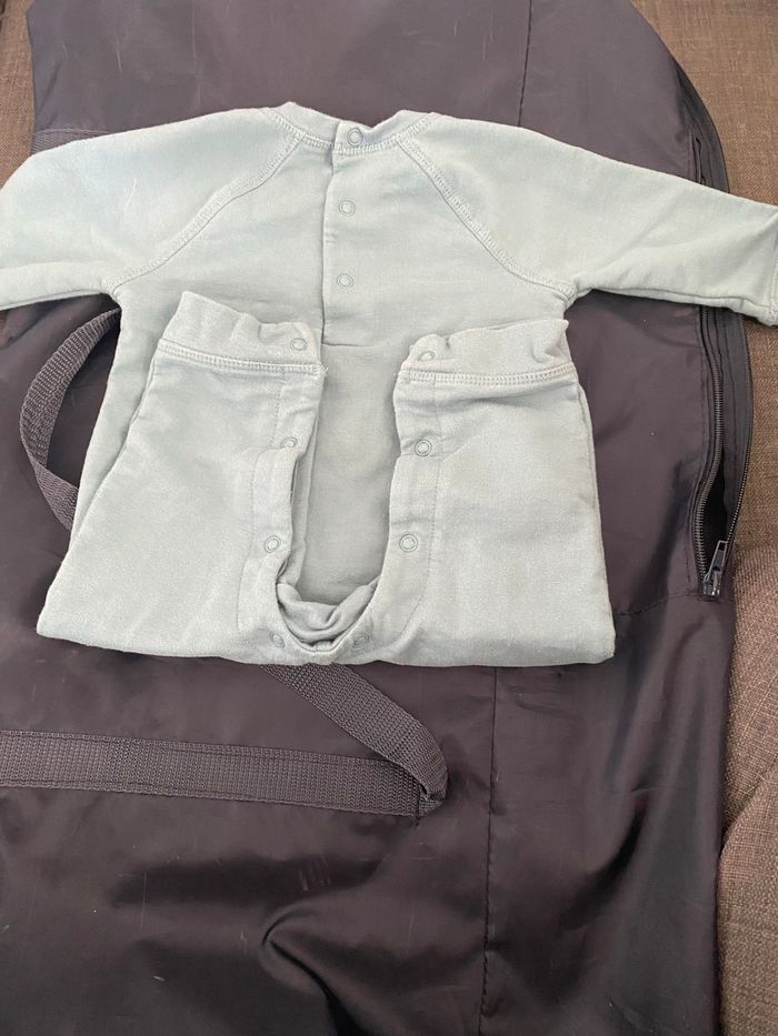 Pyjama 9 mois - photo numéro 3