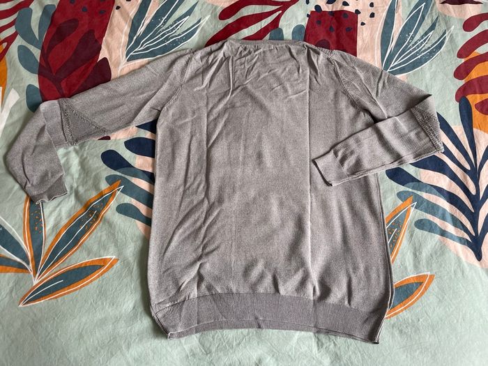 Pull fin gris taille 38/40 - photo numéro 3