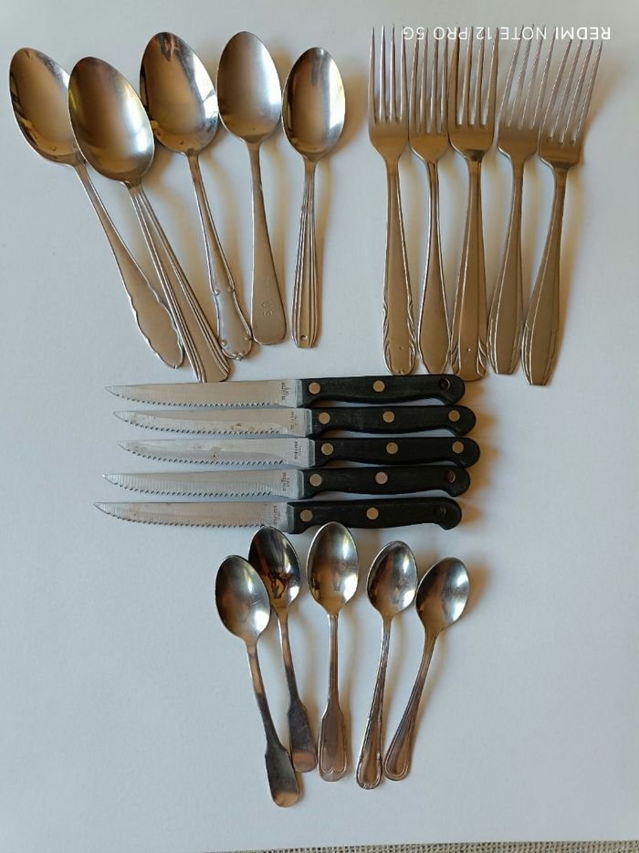 Couverts inox x 20 ( 5 de chaque) - photo numéro 3