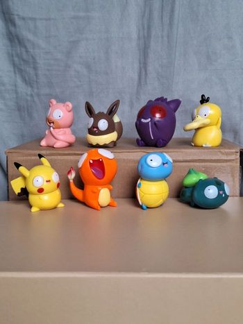 Lot de 8 figurines Pokémon rigolotes  Ectoplasma, Salamèche, Carapuce, Bulbizarre, Pikachu, Évoli