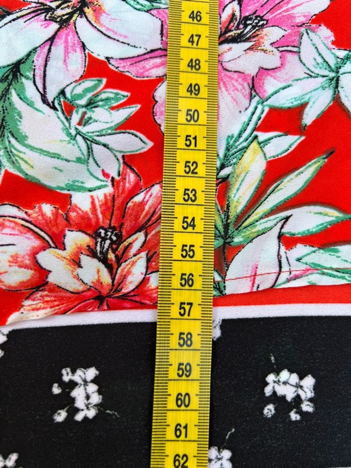 Superbe top avant à motif floral rouge Vietnam dentelle garniture en dentelle taille L - photo numéro 10