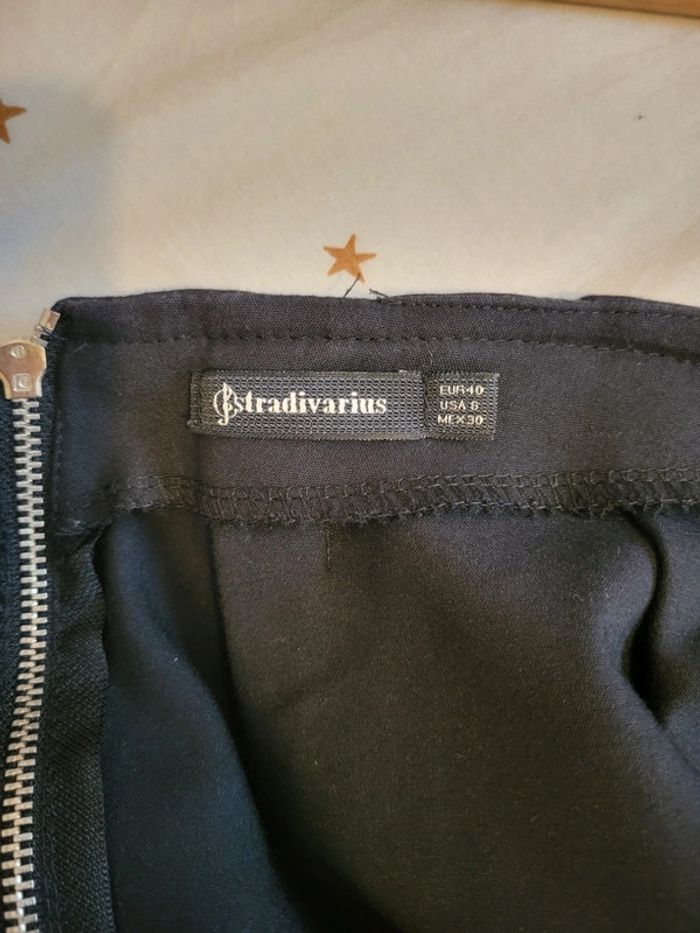 Jupe patineuse Stradivarius - photo numéro 3