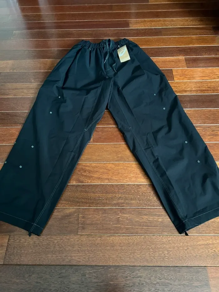 Pantalon Noir Convertible Asics