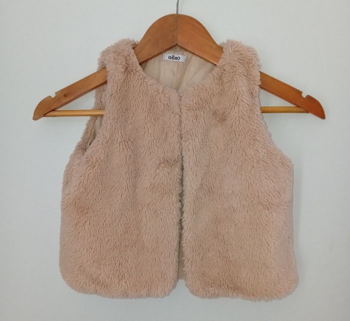 Veste fourrure d'hiver Gémo 8 ans fille - photo numéro 2