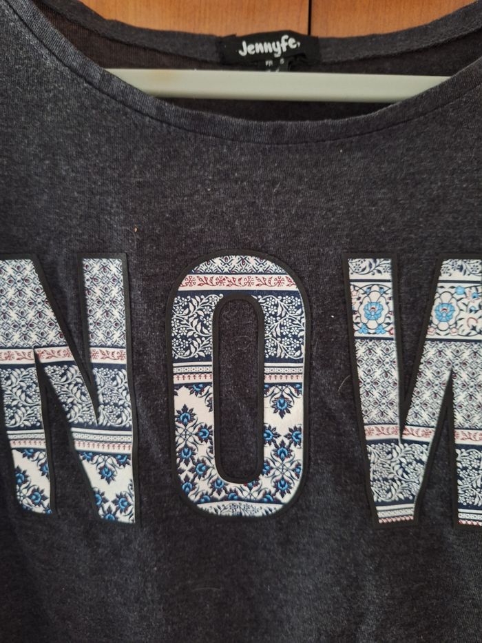 Tee-shirt court taille 36 - photo numéro 4