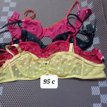 Lot soutien gorge 95c