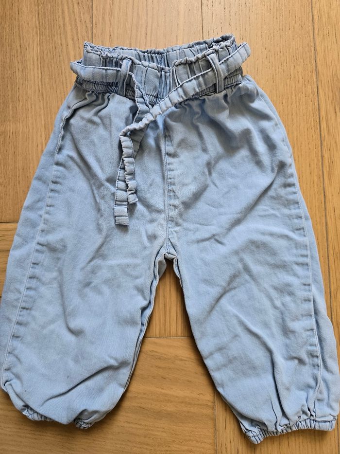 Lot de pantalons fille 18 mois - photo numéro 3