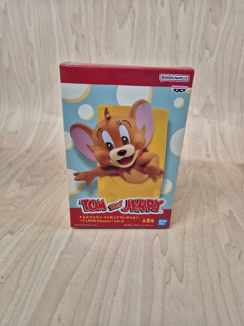 Figurine Tom & Jerry "I love Cheese" : Jerry