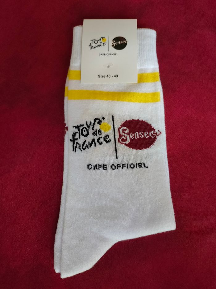 Chaussettes du tour de france taille 40-43 neuves