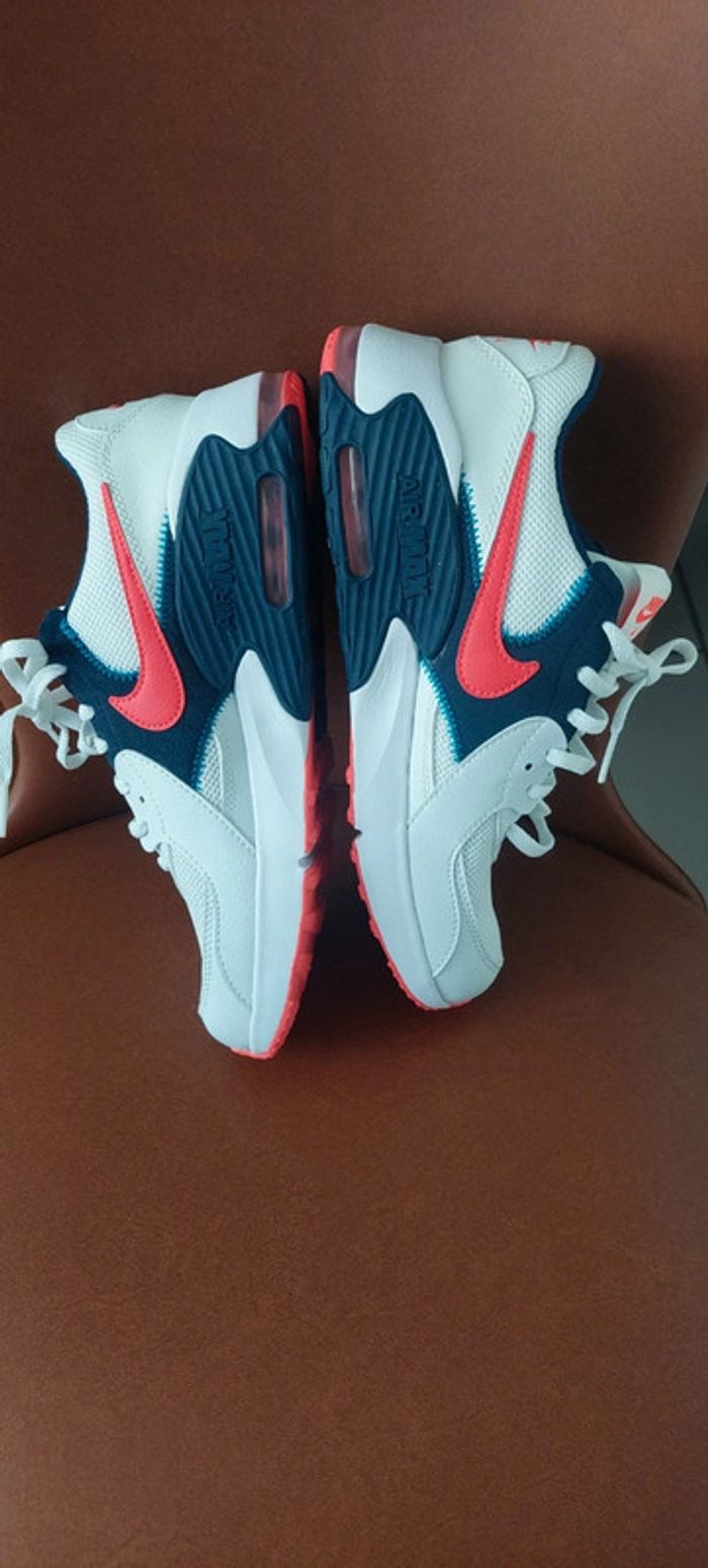 Baskets sneakers Nike Air Max
Excee T.40 - photo numéro 3