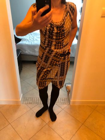 Robe t36 graphique style pied de coq