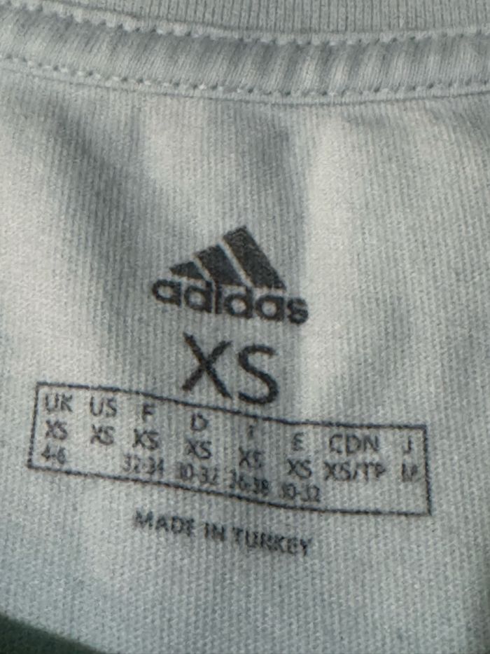 Teeshirt adidas taille Xs vert menthe - photo numéro 9