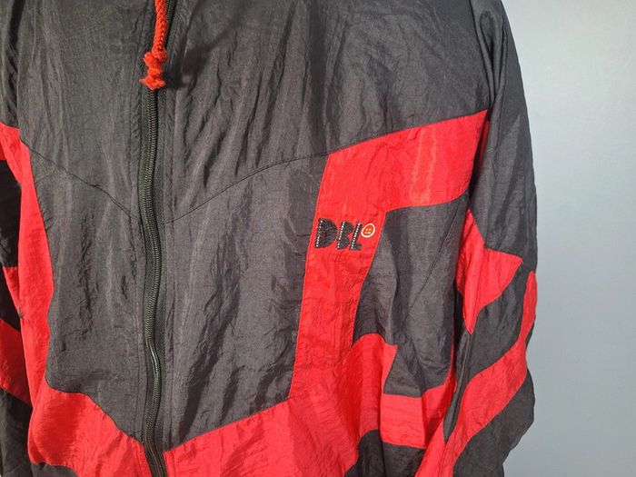 Veste coupe vent /Track jacket dbl vintage noir et rouge / homme - taille 2XL brodé (513) - photo numéro 4