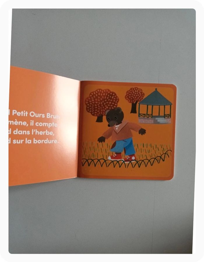 Petit ours brun aime compter - photo numéro 2