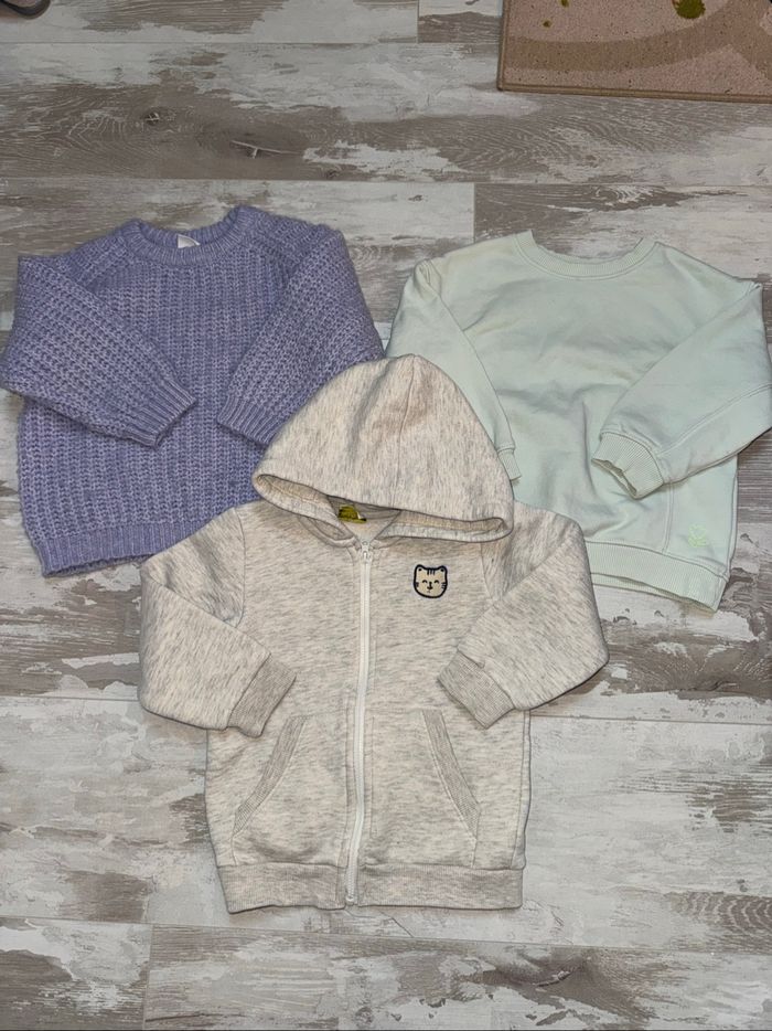 Lot vêtements 3ans fille - photo numéro 5