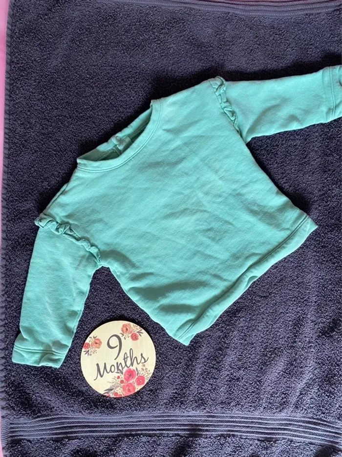 Pull vert Kiabi 9 mois