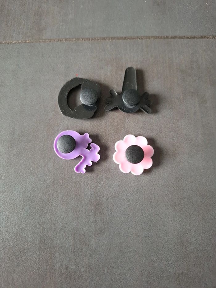 Lot de 4 breloques pour Crocs neuves - photo numéro 2