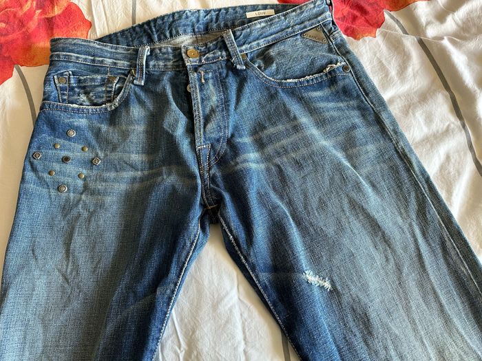 Jean bleu délavé et troué homme Replay - Taille 31x34. - photo numéro 4