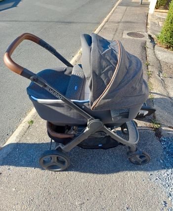 Poussette trio chicco 