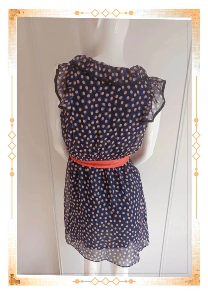 Robe à pois et volants - photo numéro 3