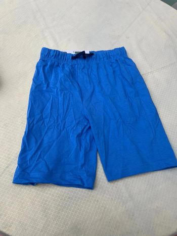 Bermuda 100% coton bleu taille 8-10 ans