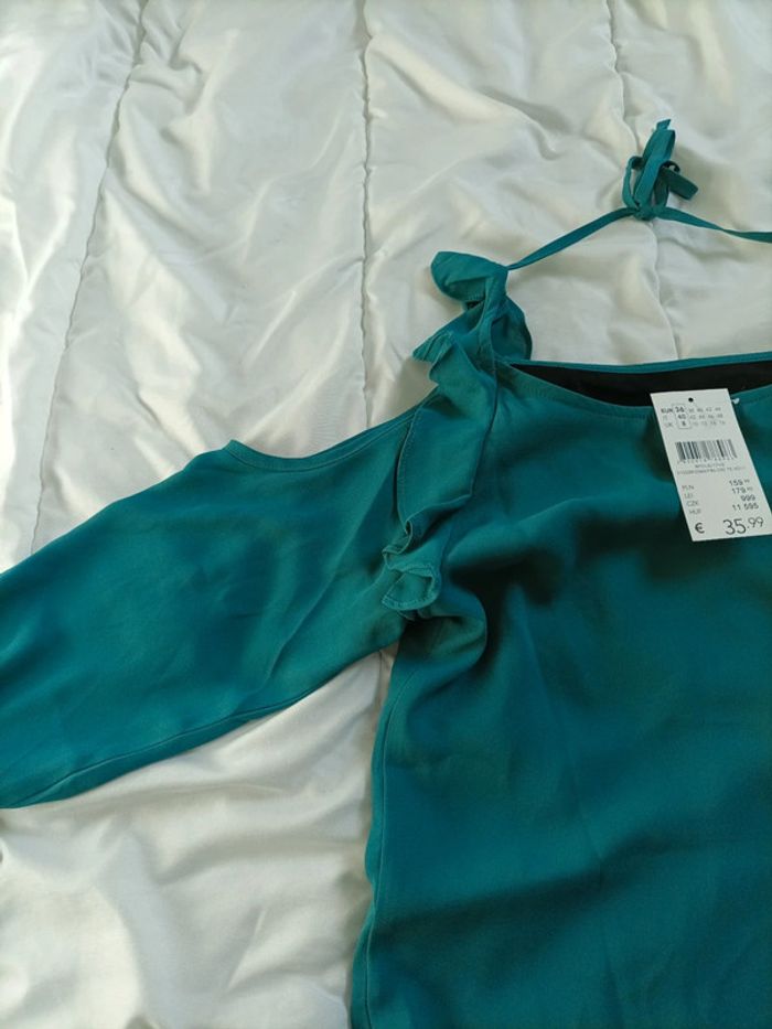 Très jolie robe verte camaïeu taille 36 neuve avec étiquette - photo numéro 4