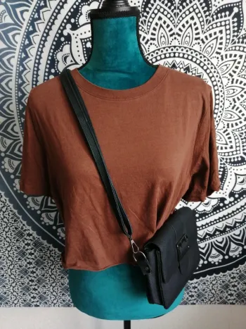 Tee-shirt crop top marron uni  / jennyfer / (S)