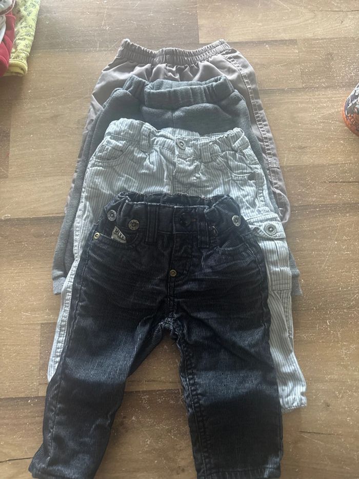 Lot pantalon 6 mois - photo numéro 2