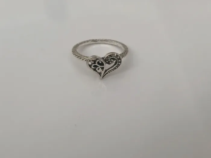 Bague argentée tendance en acier inoxydable - photo numéro 3