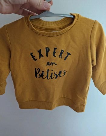 Pull 6 mois jaune moutarde