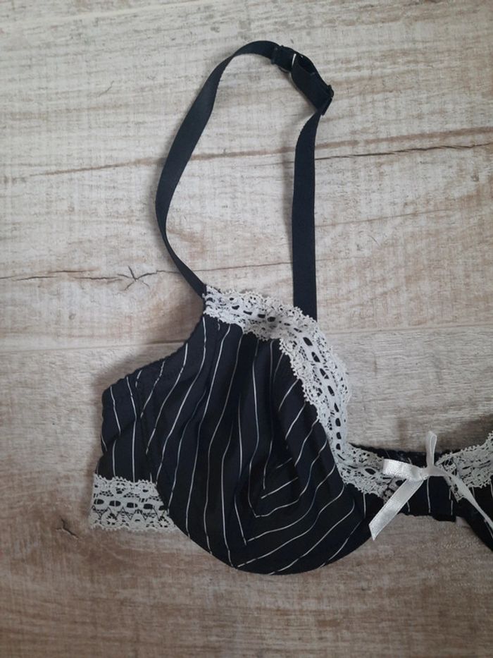 Soutien gorge 90C - photo numéro 2