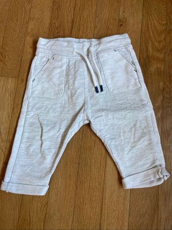 Pantalon gris 6 mois