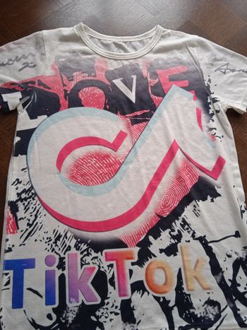 Tee shirt Tik tok 12 ans