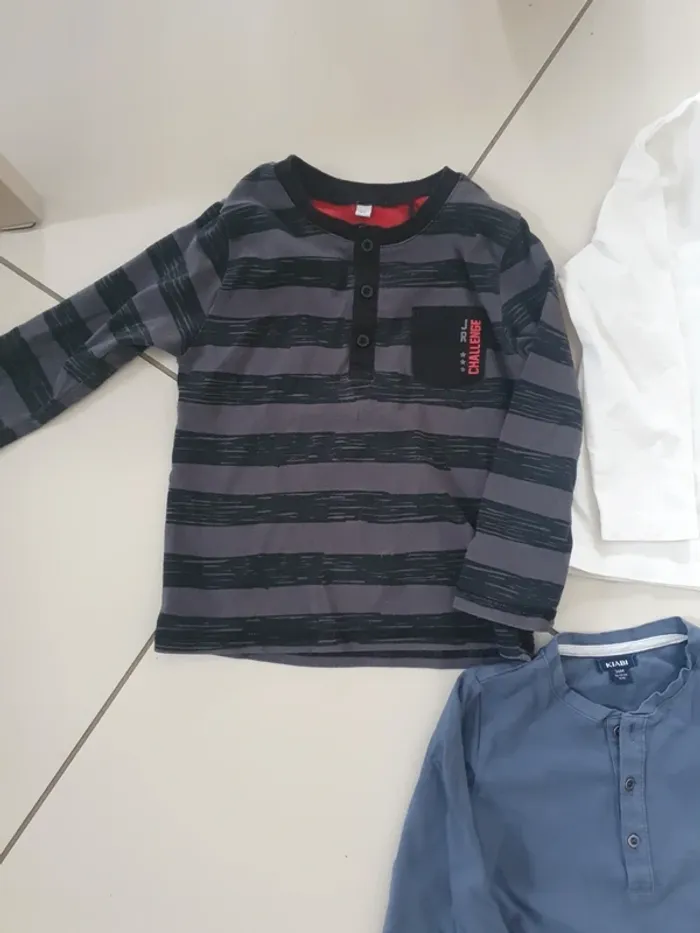 Lot t-shirts manches longues 3 ans - photo numéro 7