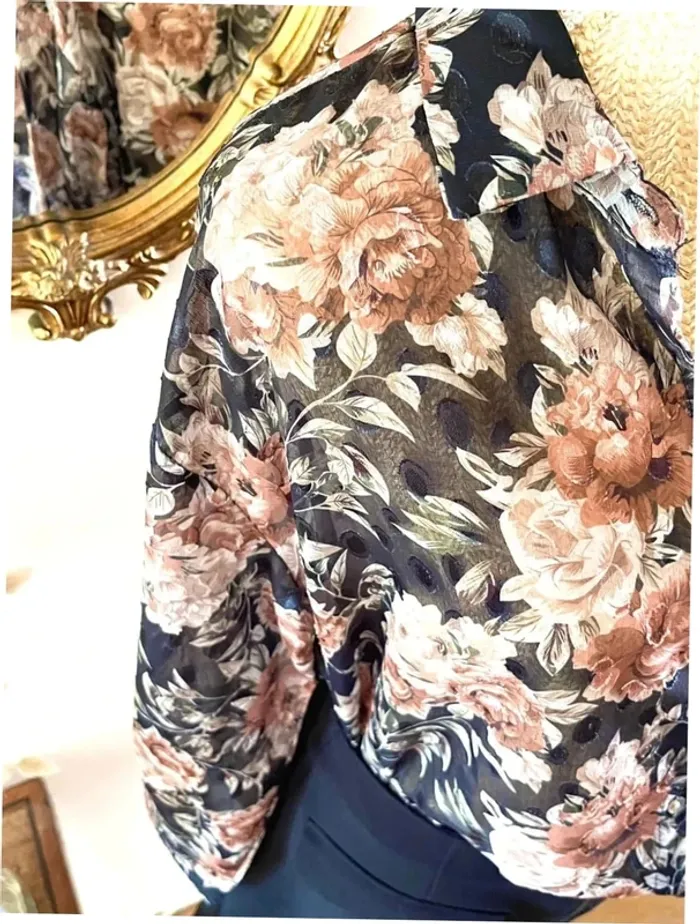 Sublime Haut manche longue Transparent Floral Sophyline taille M/L - photo numéro 3