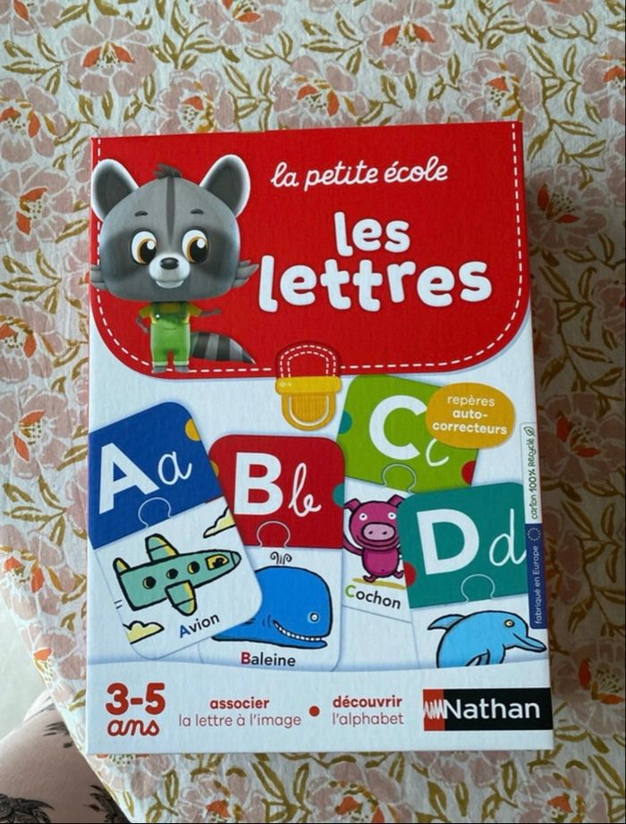 Jeu Nathan la petite ecole 3-5 ans - jamais ouvert