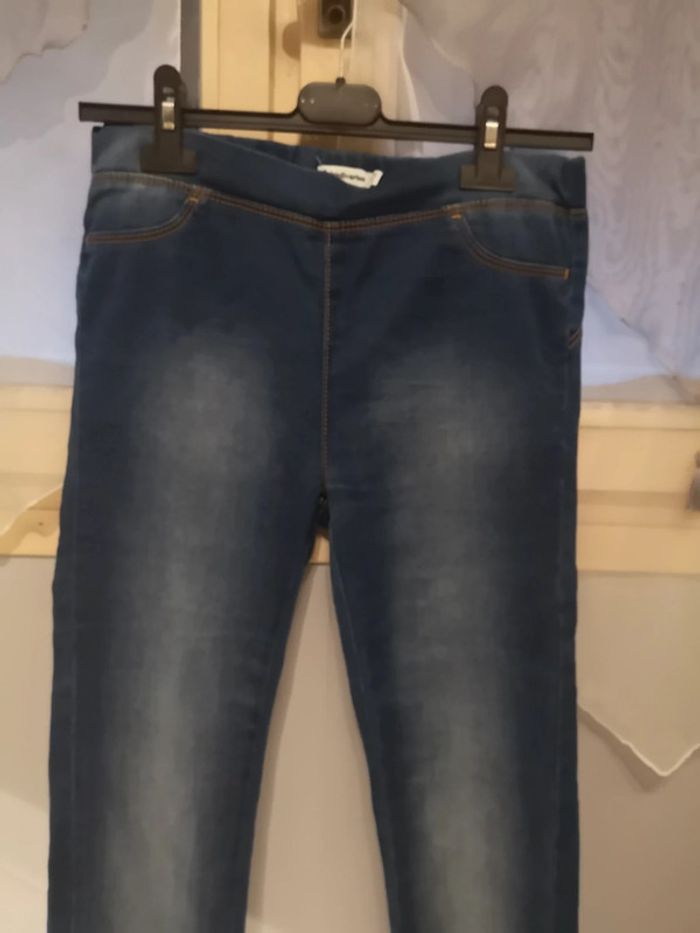 Pantalon Stradivarius 34