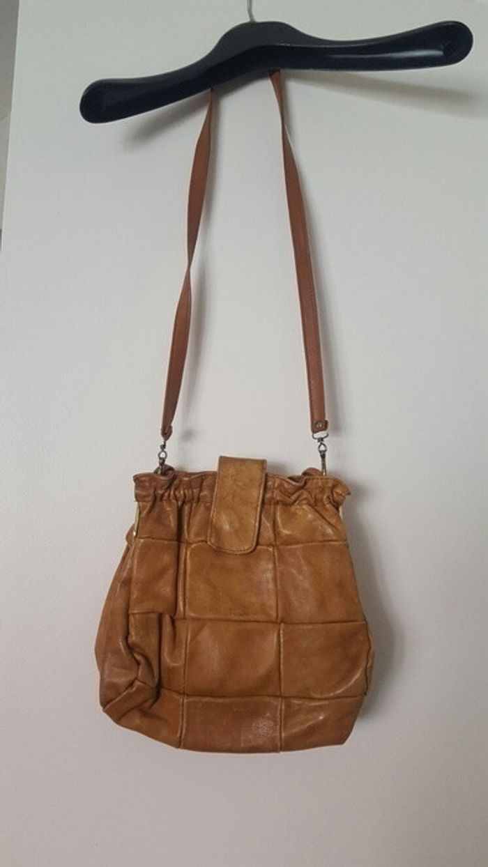 Sac en cuir marron vieilli