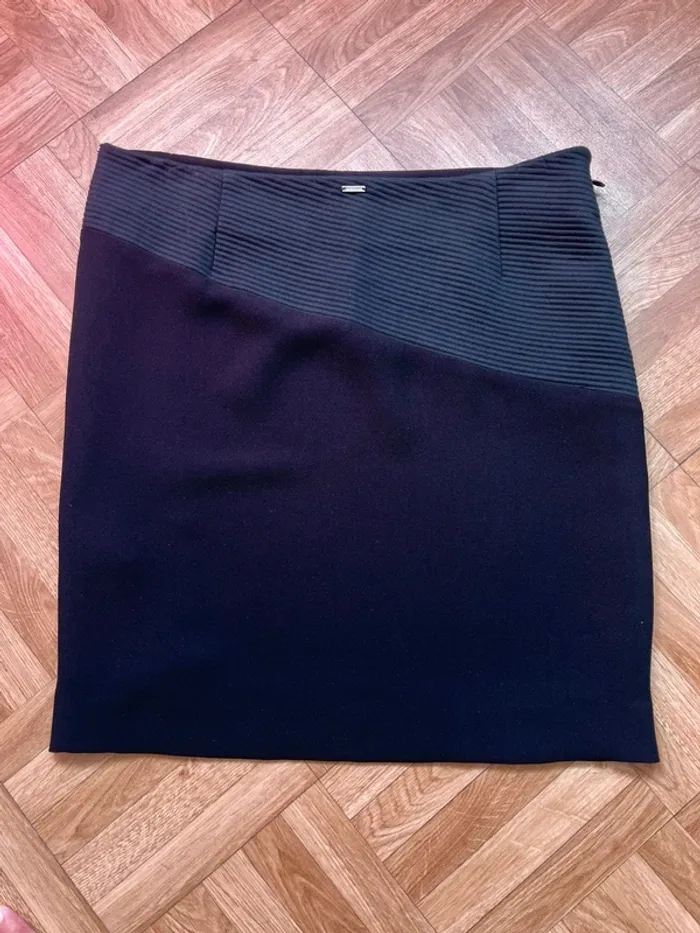 Mini jupe noir avec zip Ikks (NEUF) - photo numéro 4