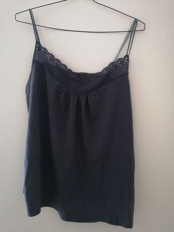 Haut bleu marine
