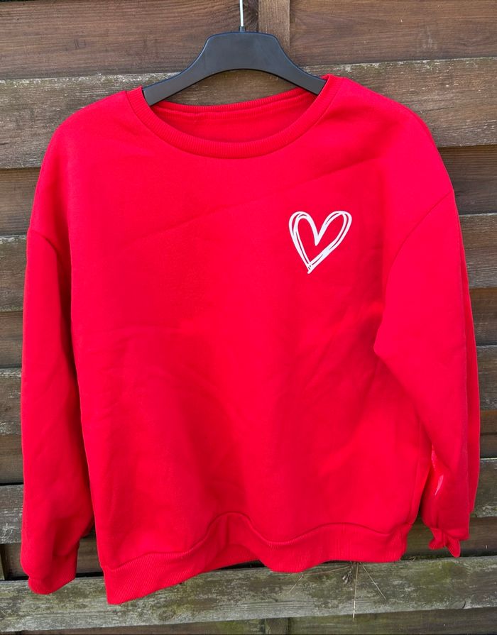 Pull rouge