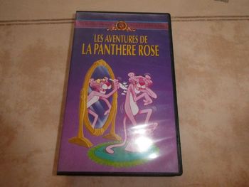 Cassette VHS Les Aventures de la Panthère Rose.