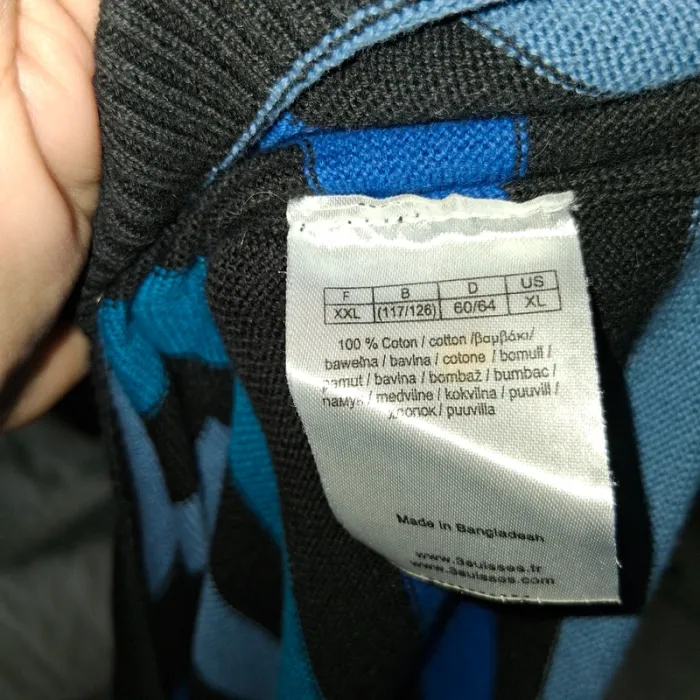 Pull 3 suisses TXXL - photo numéro 4