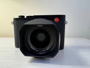 Leica Q2
