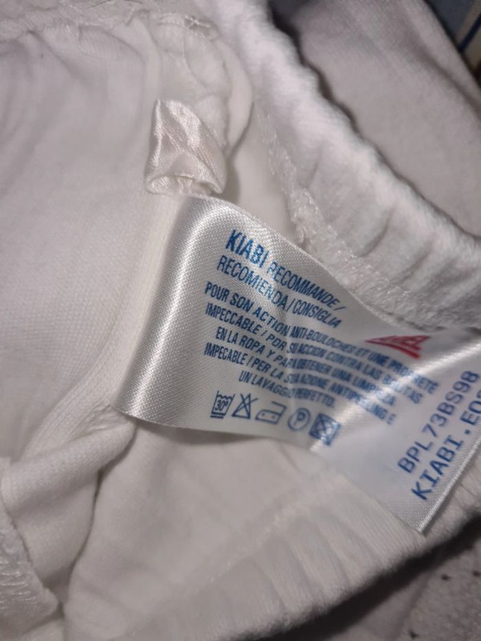 Lot tee-shirts et shorts 3mois - photo numéro 3